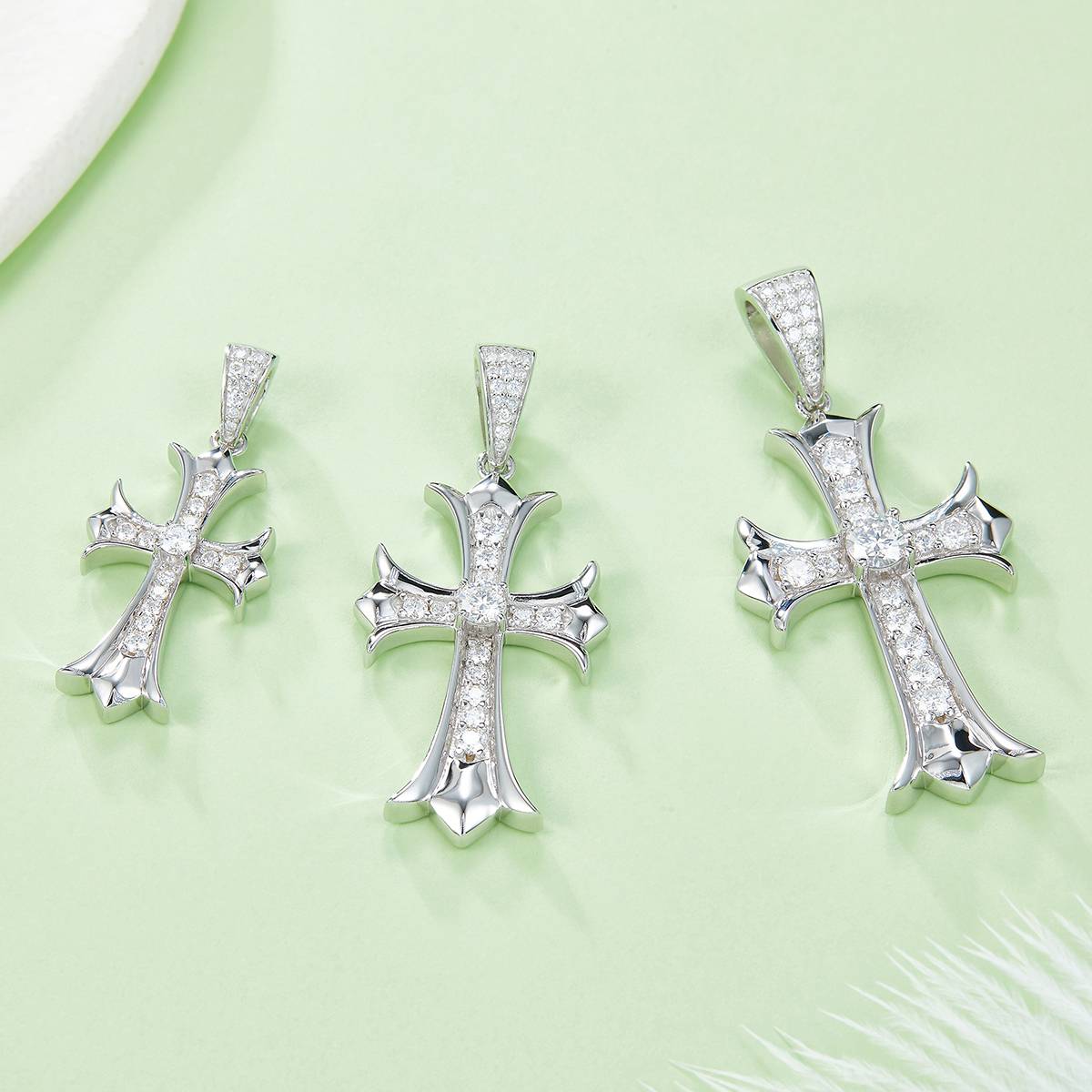 Vintage Cross Necklace S925 Silver Pendant Moissanite 5.0mm D-Class